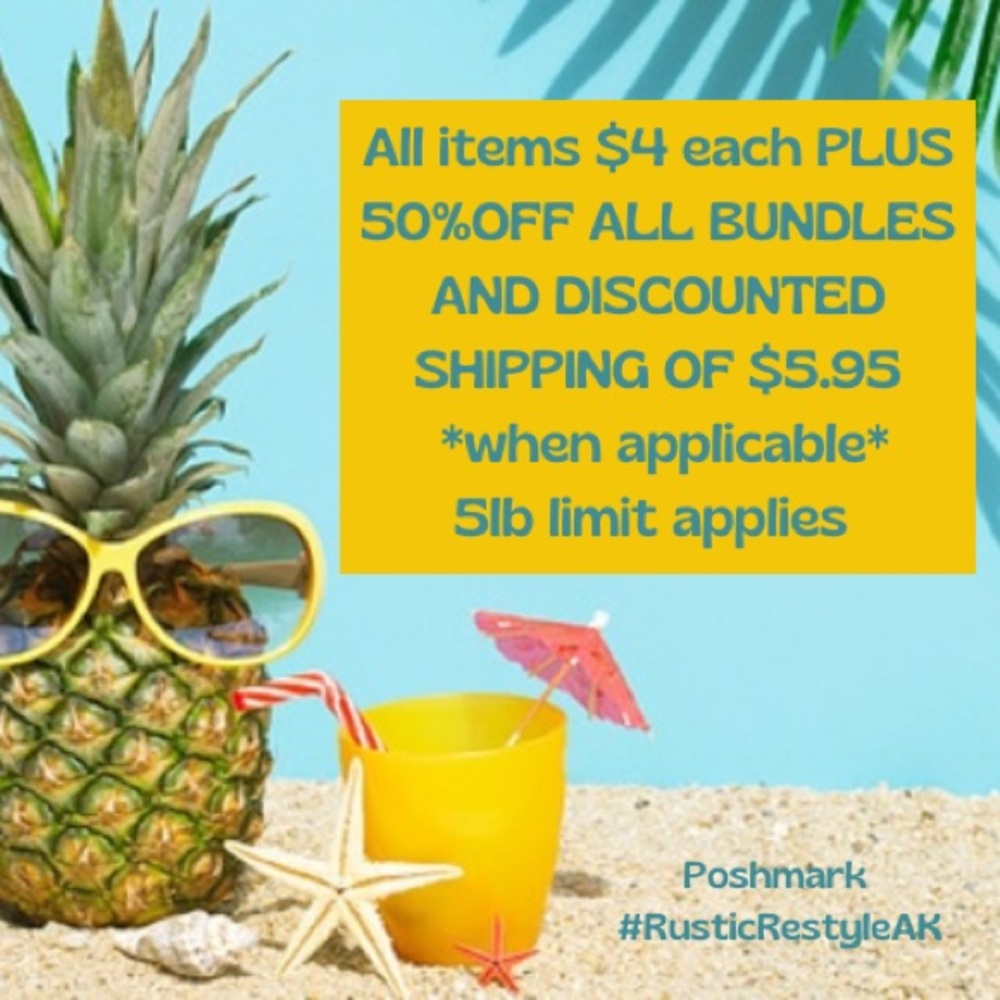 🙋🏻‍♀️☀️ALL ITEMS $4 EACH SALE Triangle Zipper Pouch Wristlet NWT SOLD SEPARATE - Picture 2 of 12